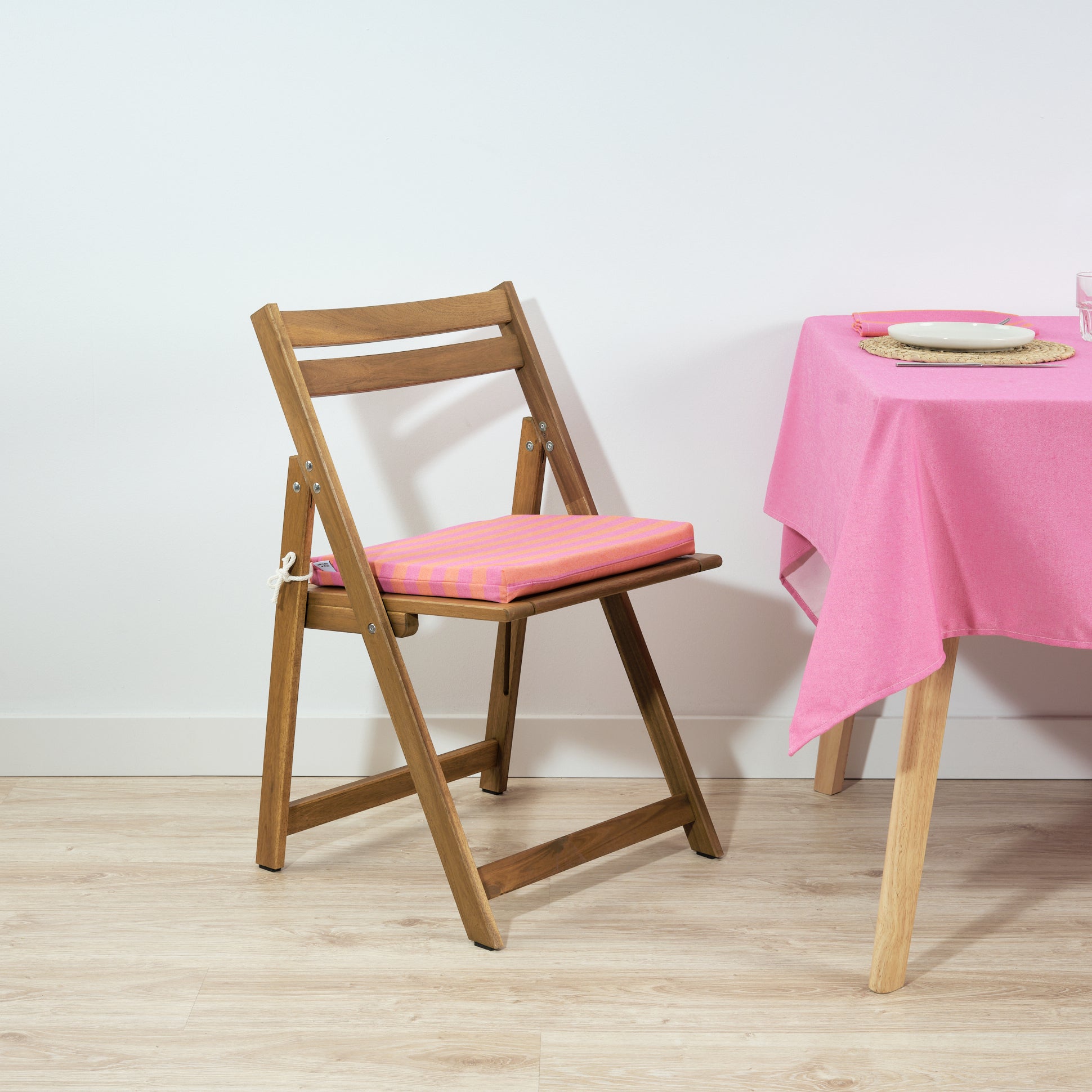 Cojín para asiento acolchado Maglia Raya Fucsia y Naranja 40x40x5 cm