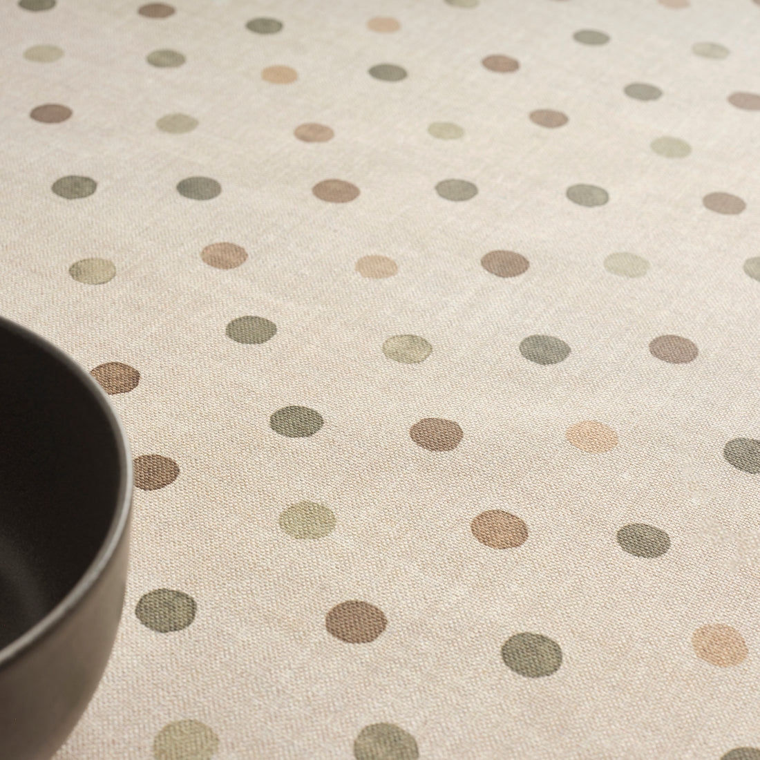Stain-resistant tablecloth 0120-304