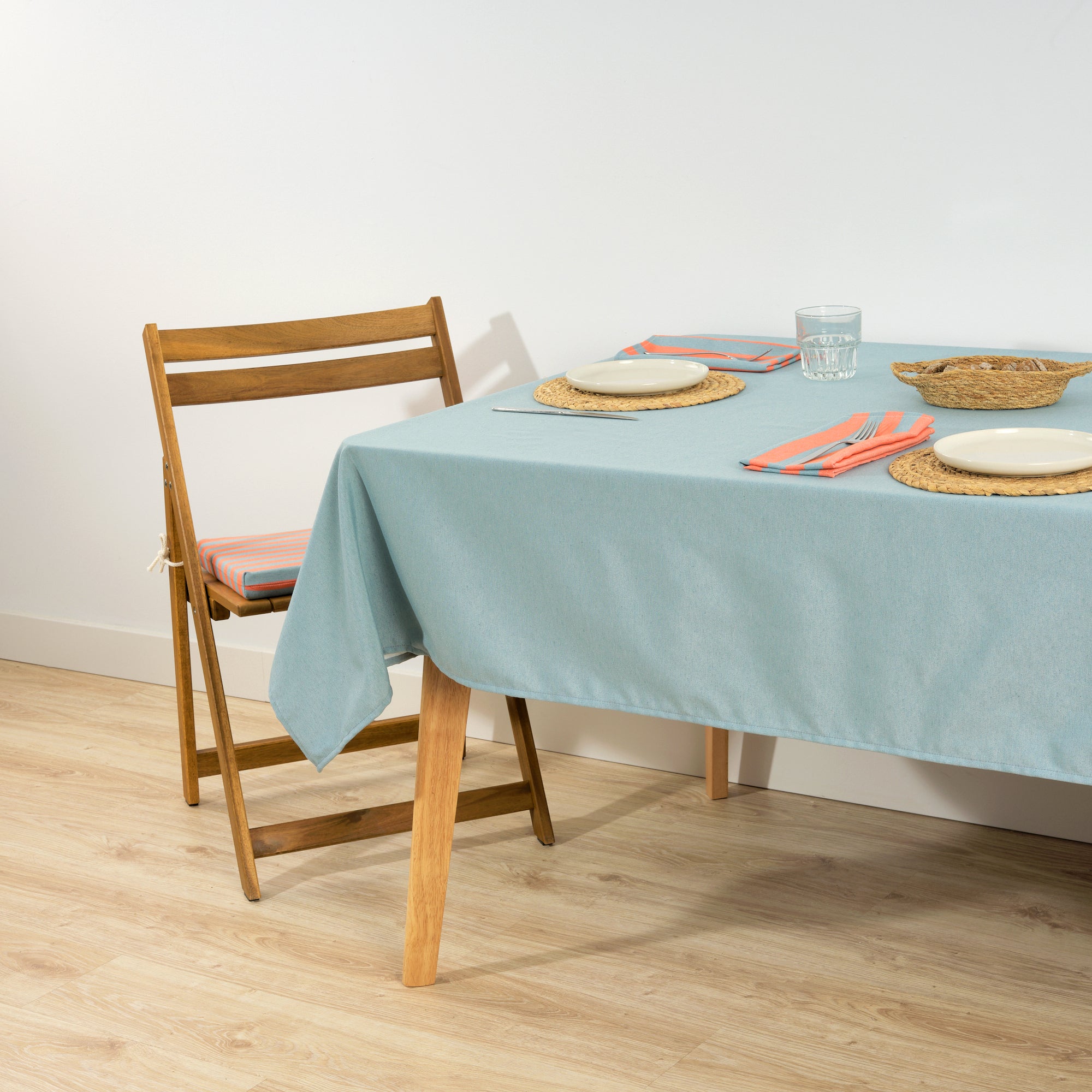 Mantel de tela jacquard Maglia Liso Agua