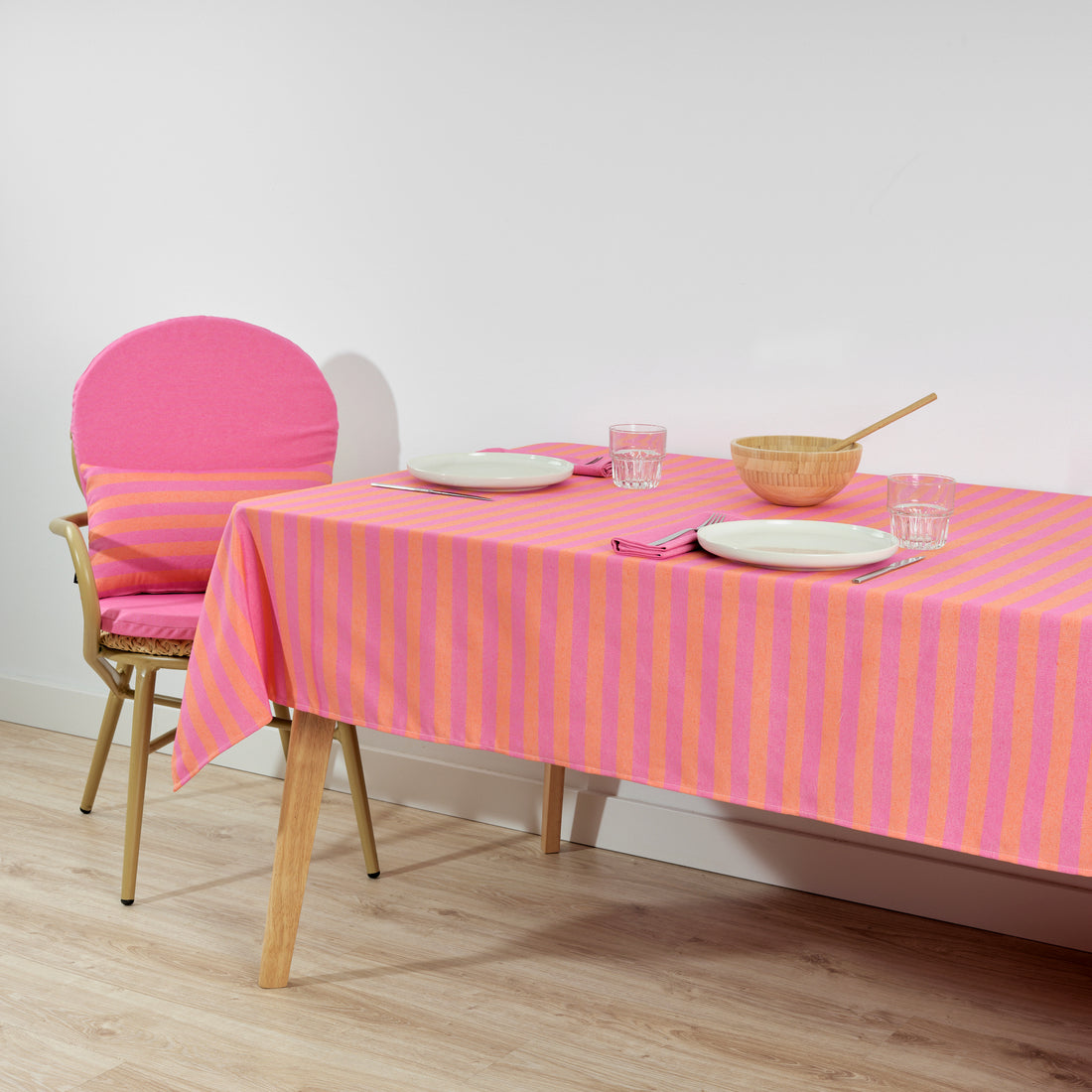Maglia Stripe Fuchsia and Orange jacquard fabric tablecloth