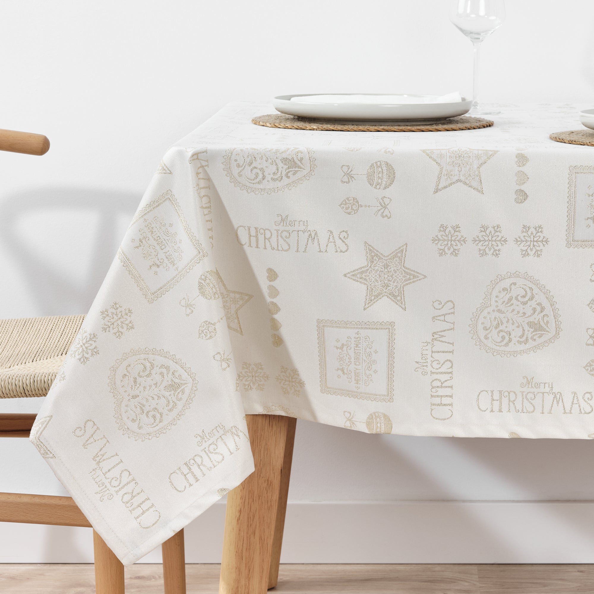 Mantel de tela jacquard hilo dorado PSC4732A