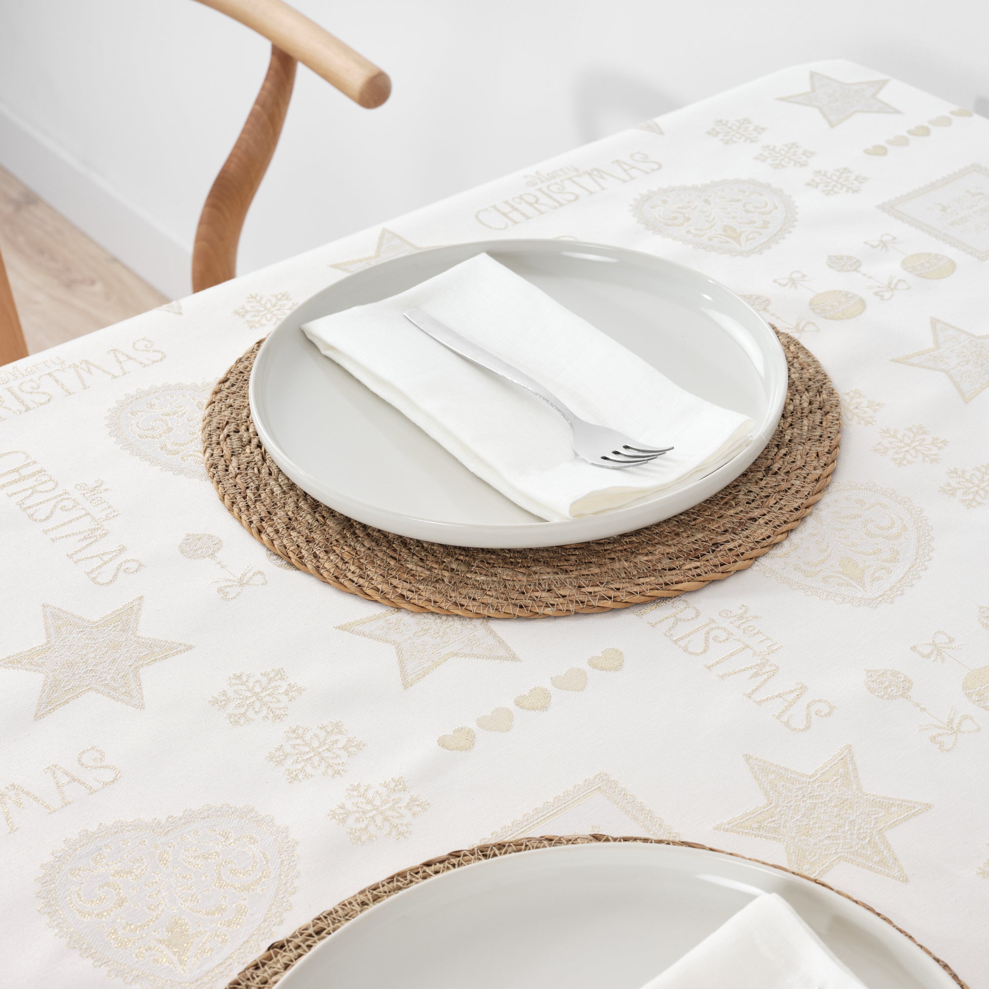 Mantel de tela jacquard hilo dorado PSC4732A