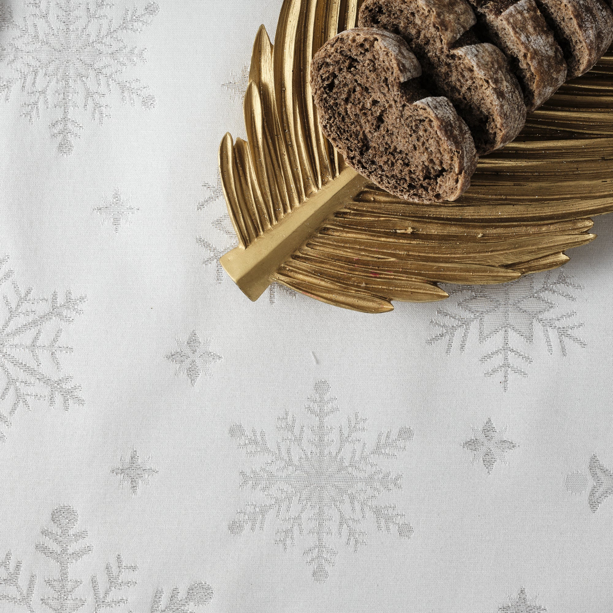 Mantel de tela jacquard hilo plateado PSC4821