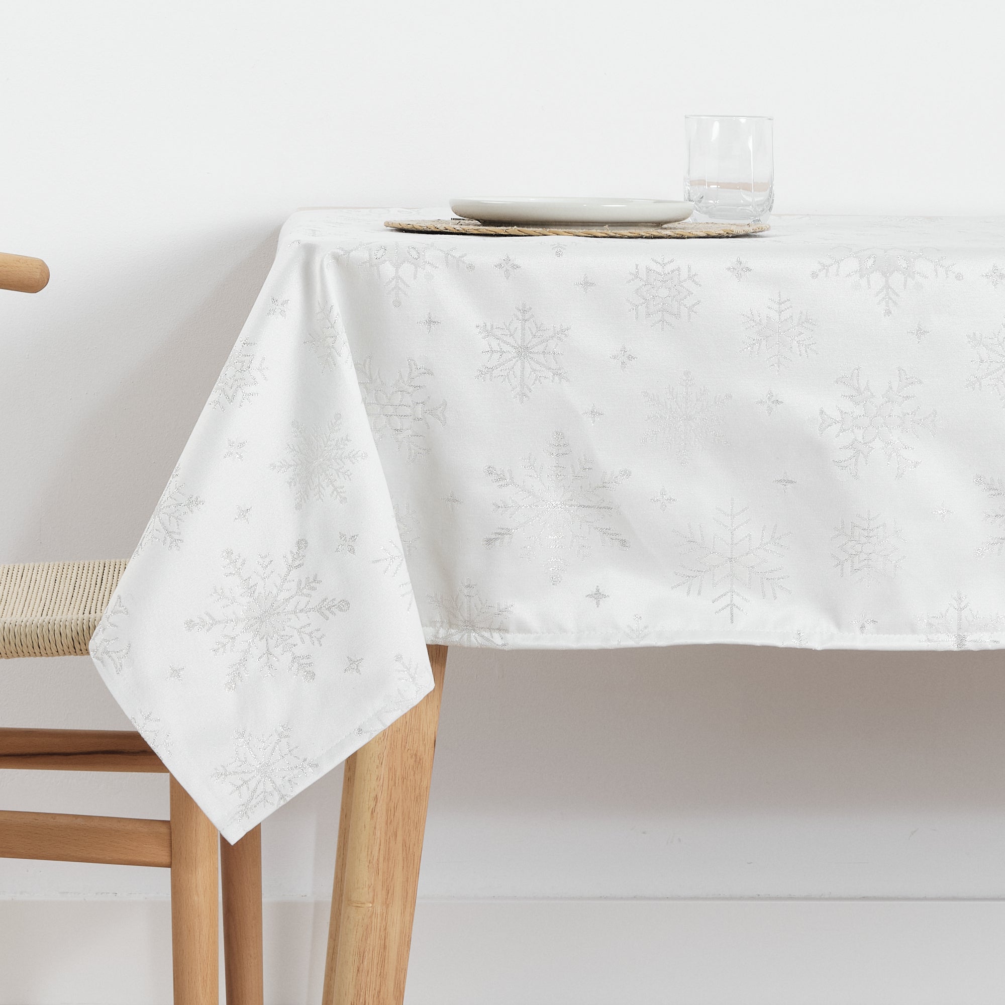 Mantel de tela jacquard hilo plateado PSC4821