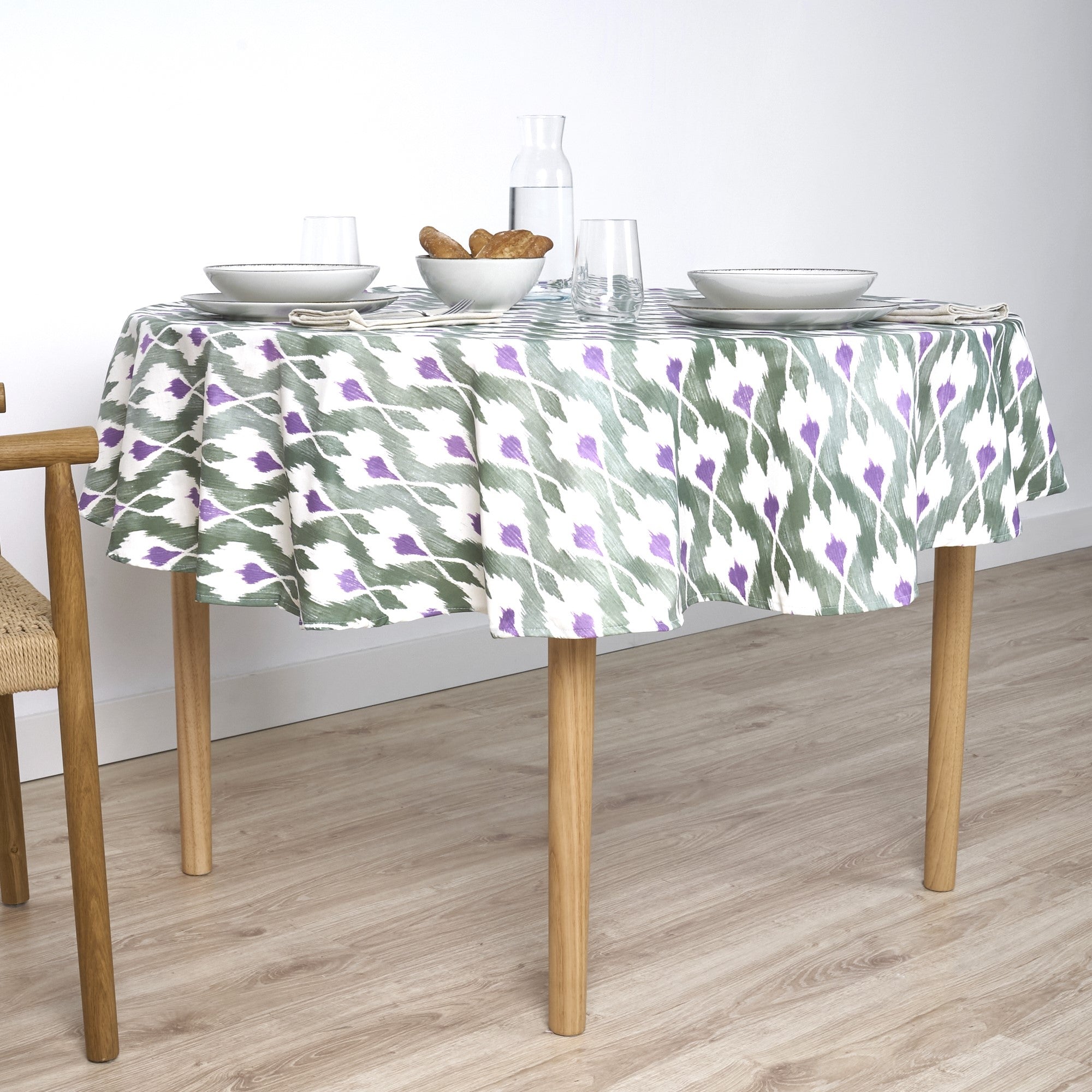Mantel redondo resinado antimanchas Tevy 924 6 Morado