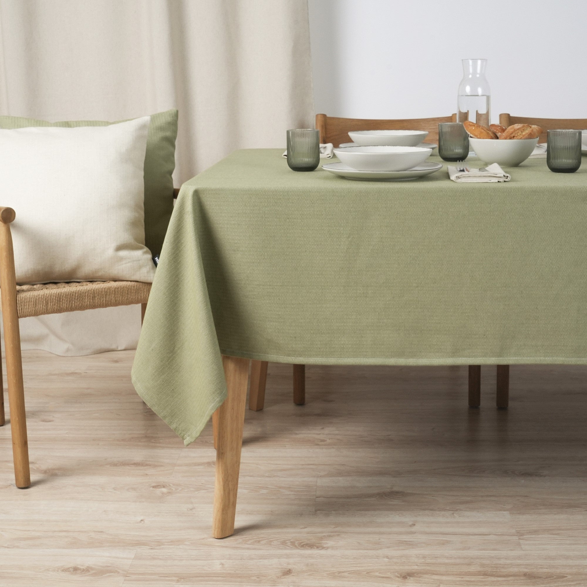 Mantel jacquard antimanchas Espiga Green Wet