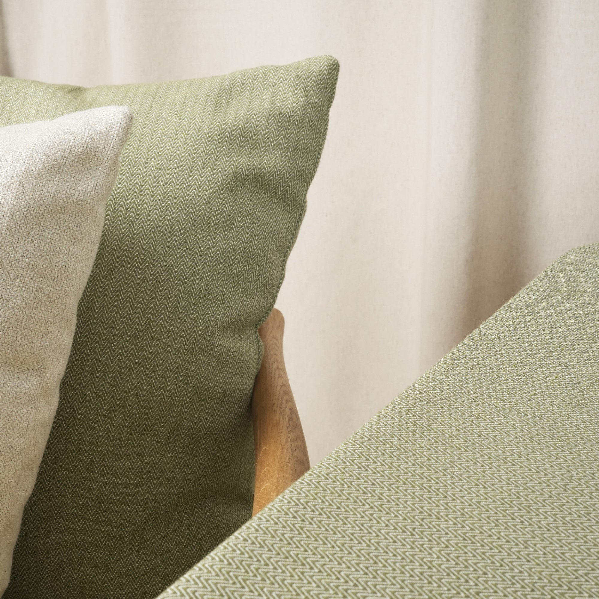 Mantel jacquard antimanchas Espiga Green Wet