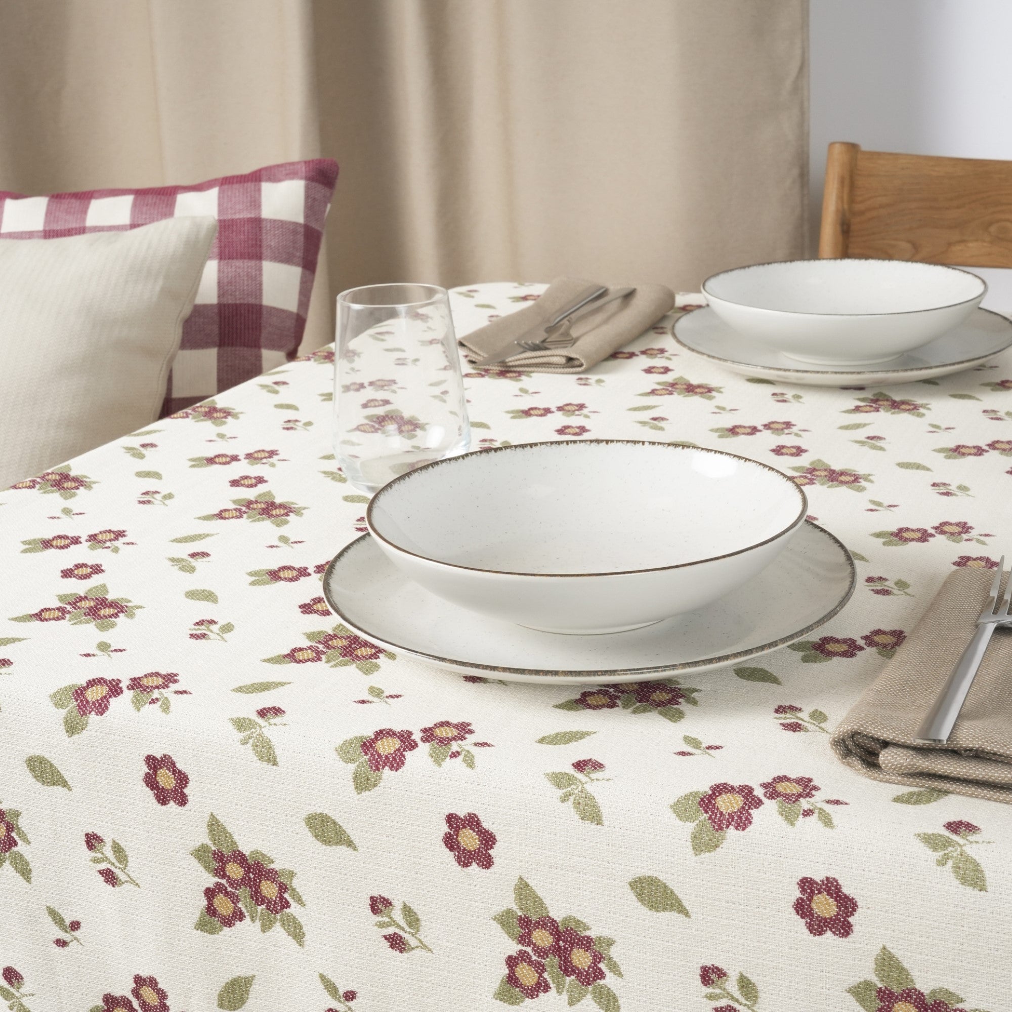 Mantel jacquard antimanchas Flor Grande Granate