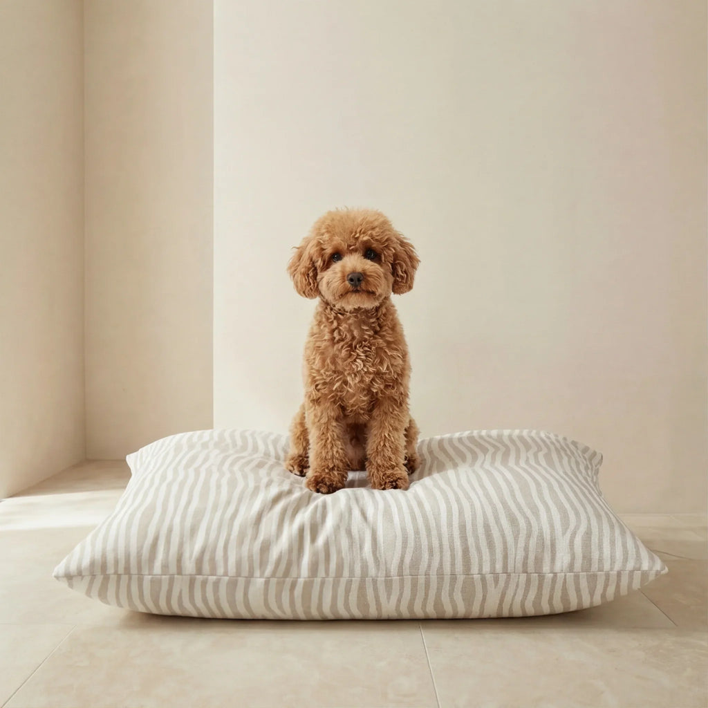 Funda para cama de mascota antimanchas Bobby Beige