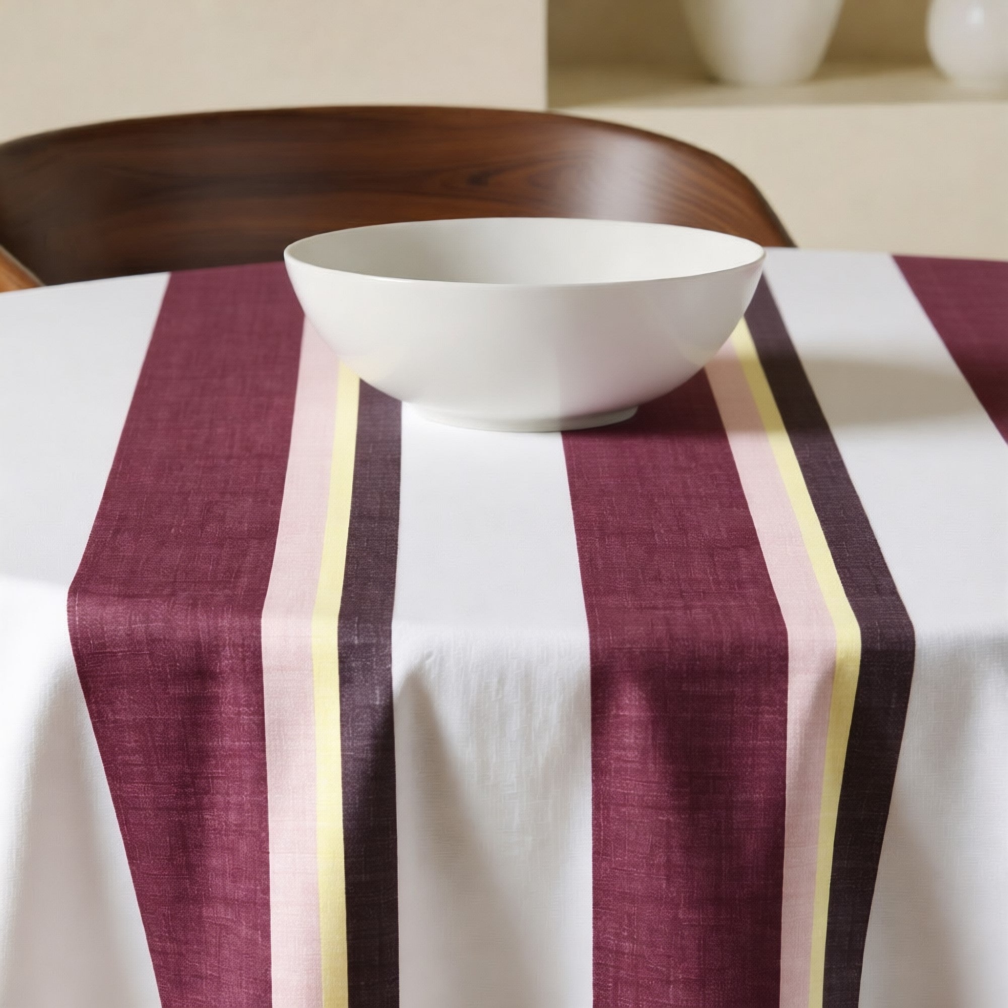 Mantel redondo antimanchas Kai Granate