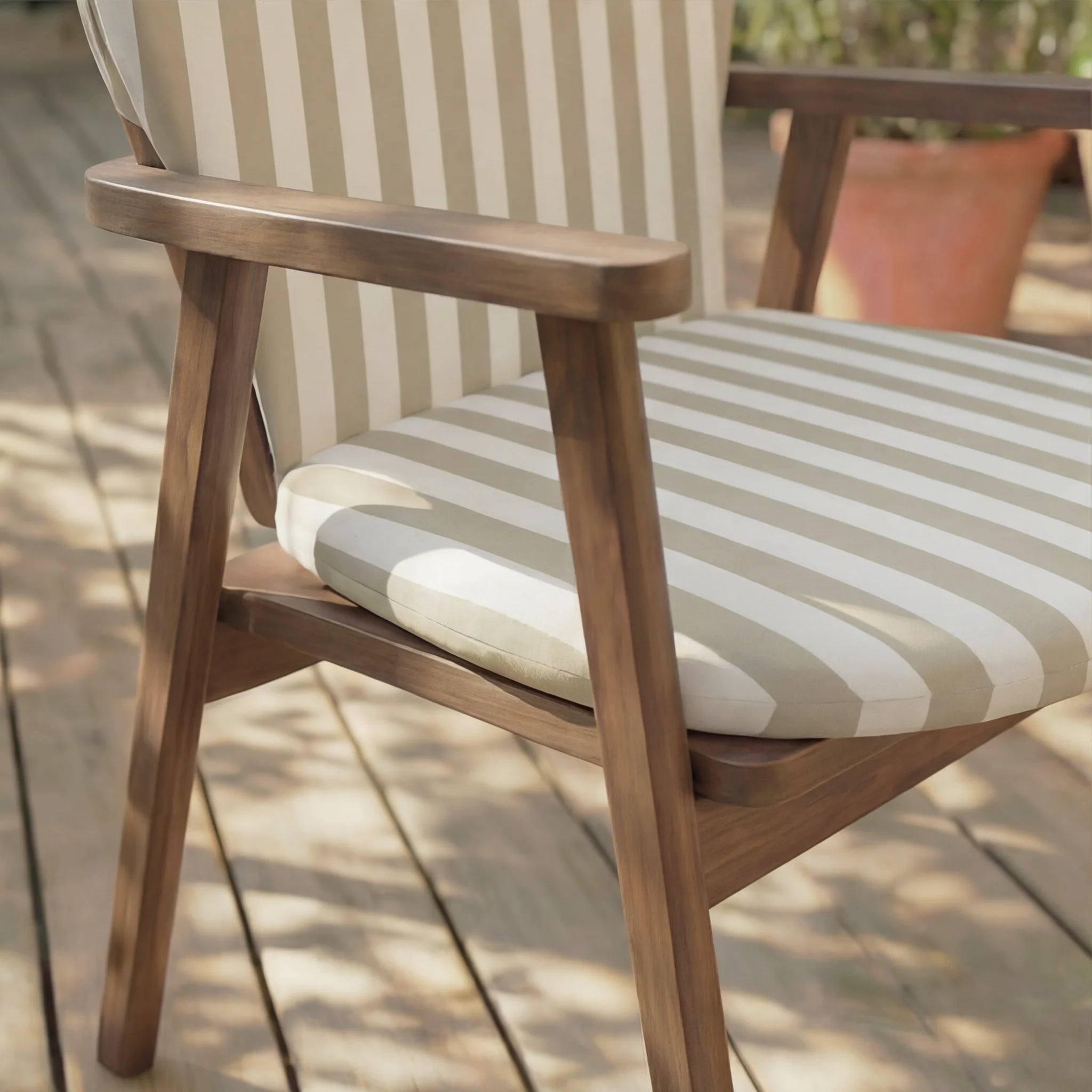 Cojín para silla de exterior Maglia Marrón y blanco