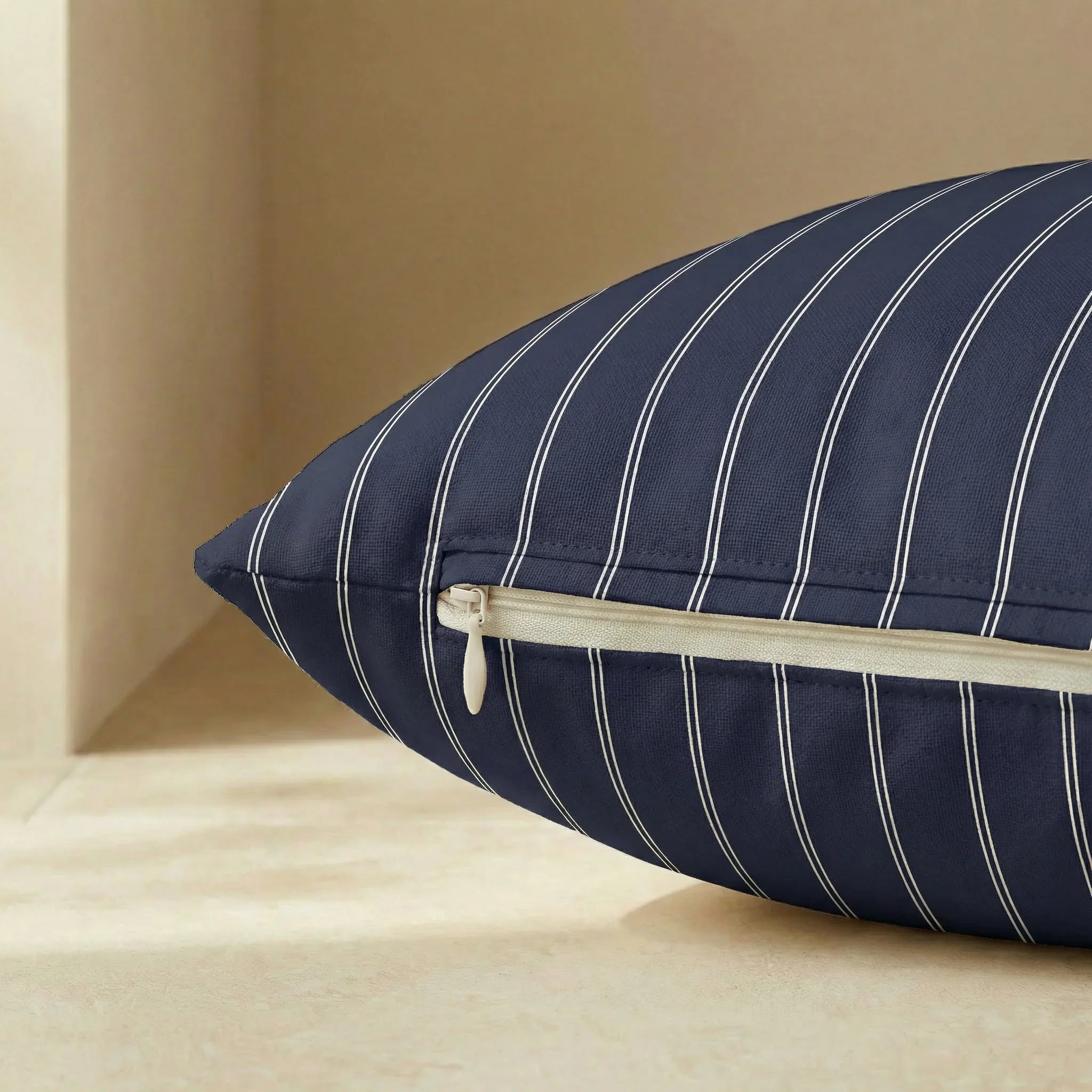 Cama para mascotas desenfundable antimanchas Max Marino