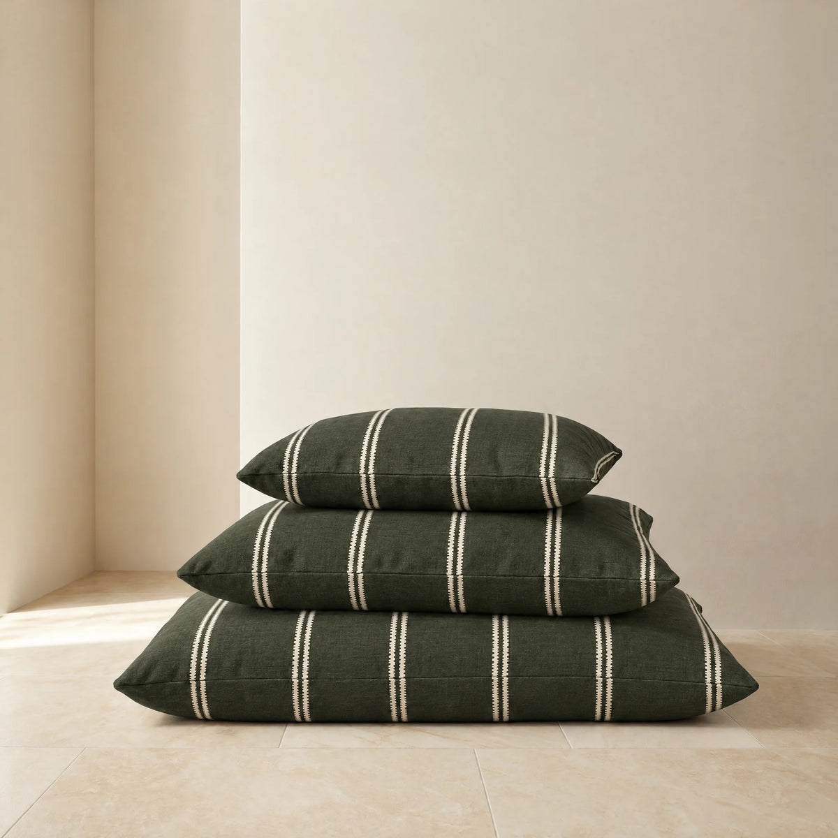 Cama para mascotas desenfundable antimanchas Renali Verde