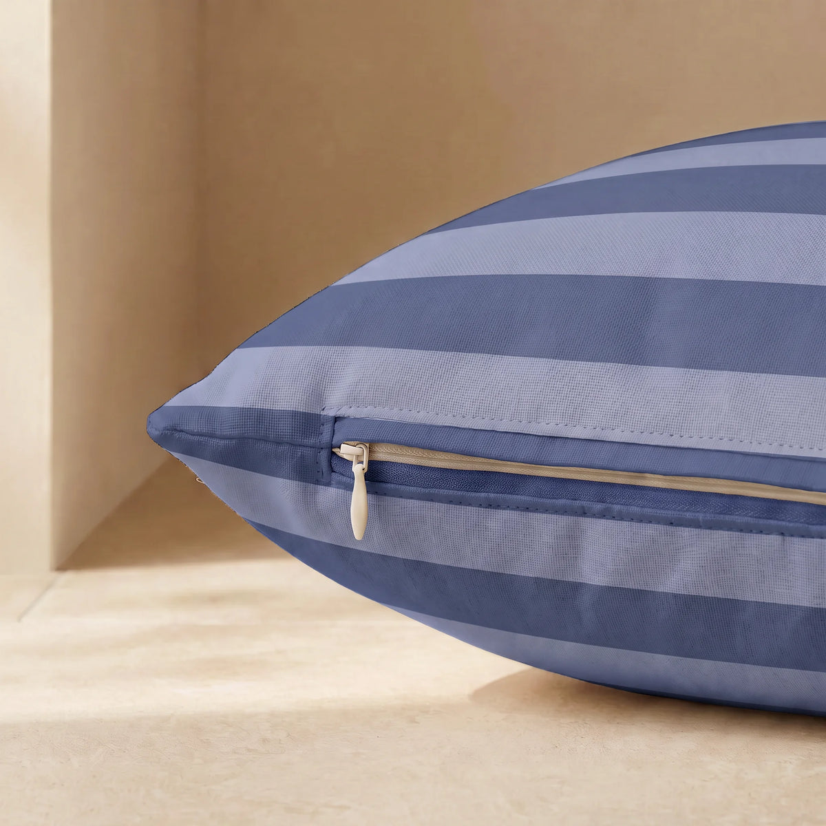 Funda para cama de mascota antimanchas Romani Azul