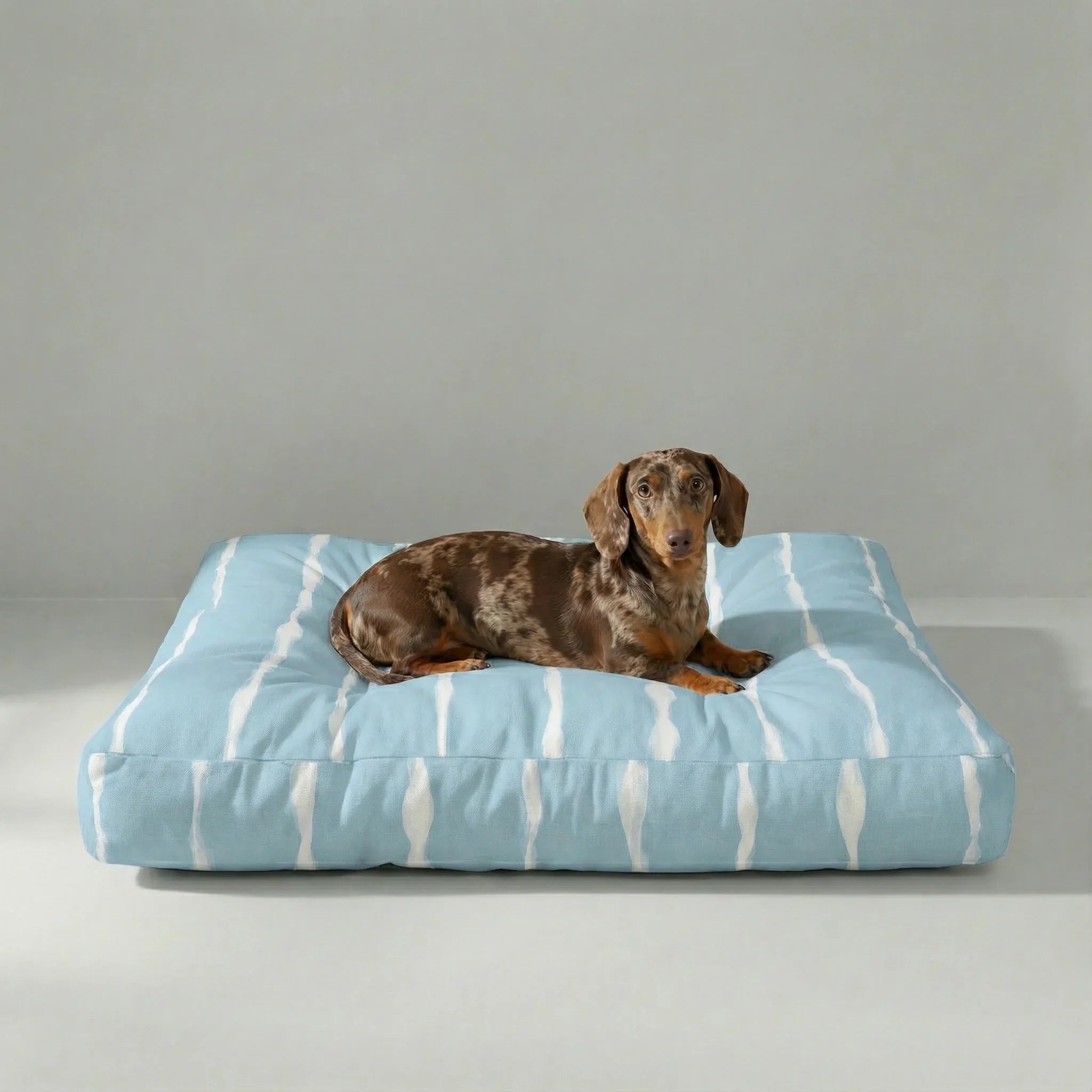 Cama para mascota gruesa y acolchada con acabado antimanchas Vera
