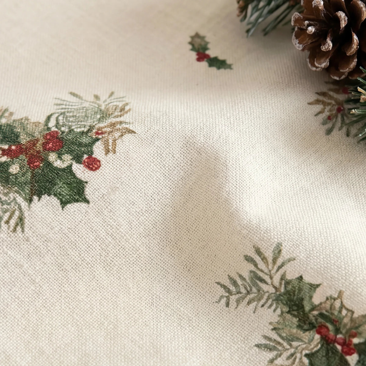 Mantel antimanchas 100% algodón Winter holly 1225