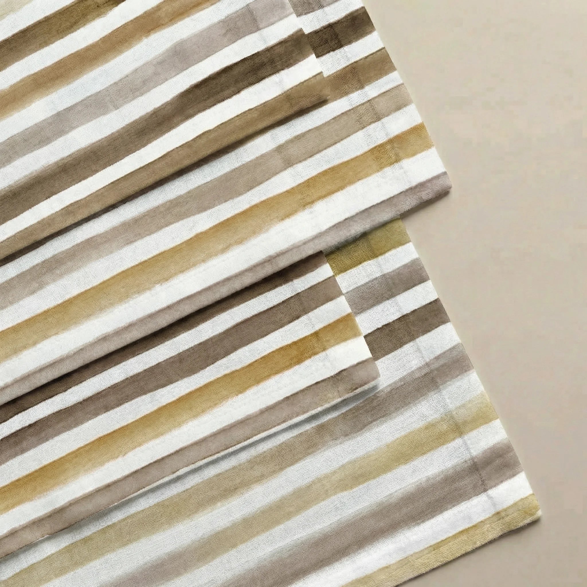 Pack de 4 unidades servilletas Naiara Marrón