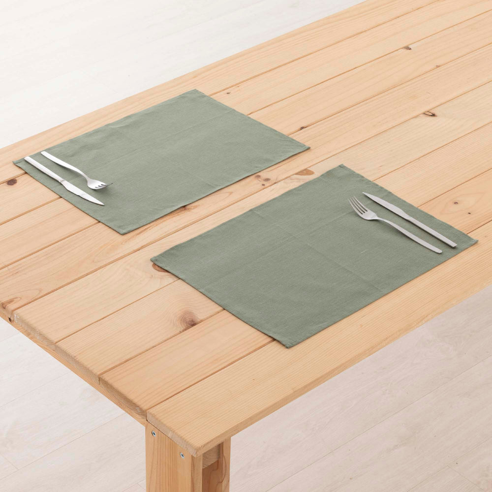 Pack 2 unidades mantel individual hidrófugo antimanchas Lino 100% Army Green 45x35 cm 0