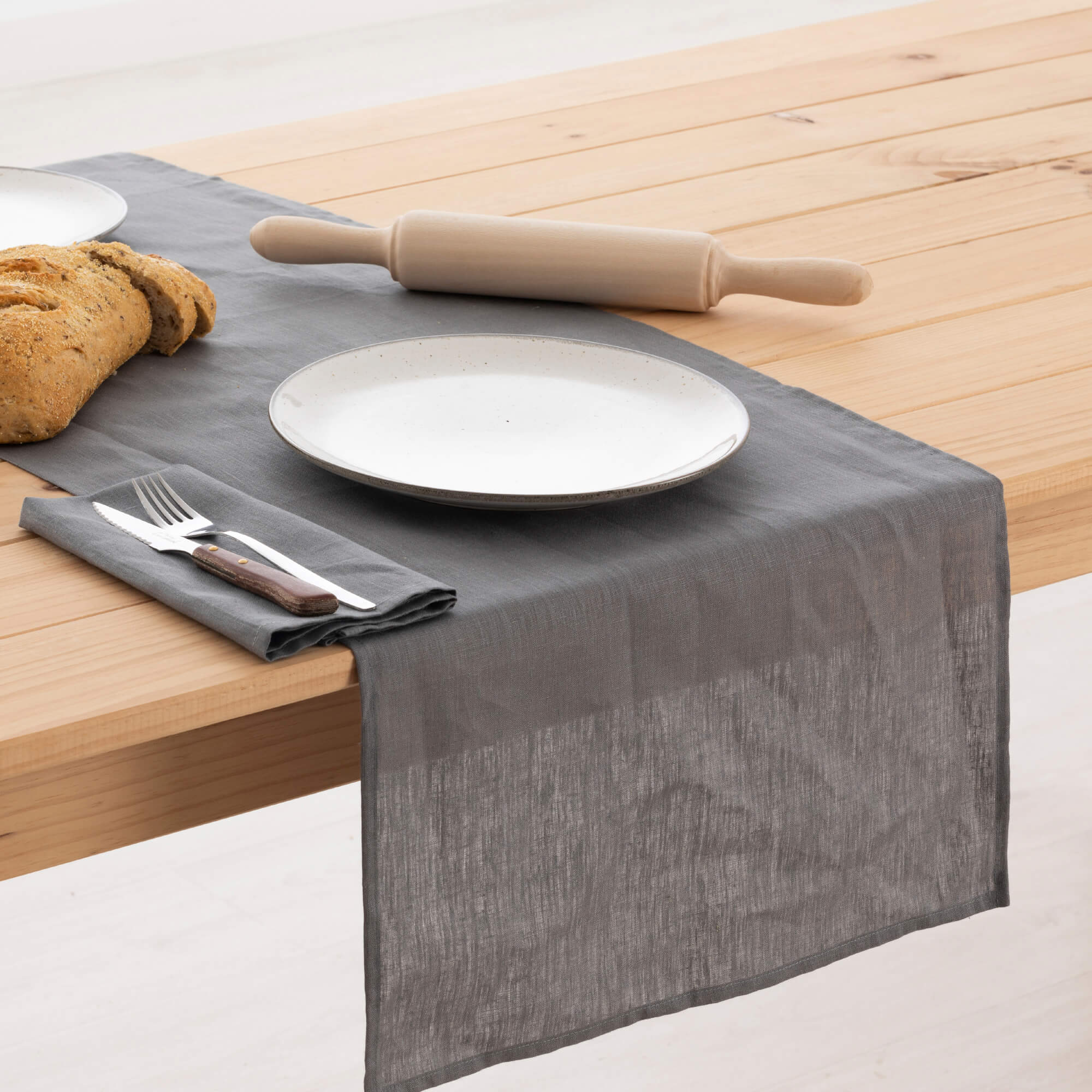 Camino de mesa lino 100% Antracithe 45x140 cm