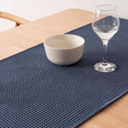 Camino de mesa Waffle Blue Majolica 45x140 cm