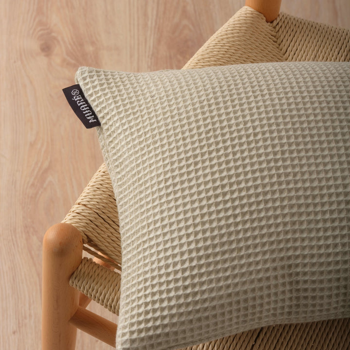 Waffle Linen cushion cover 30x50 cm